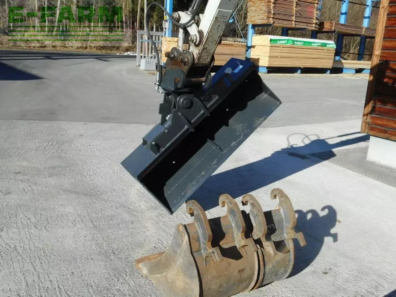 Miniexcavadora Takeuchi tb 225 ( 2.400kg ) mit hydr. verstellfahrwerk: foto 10