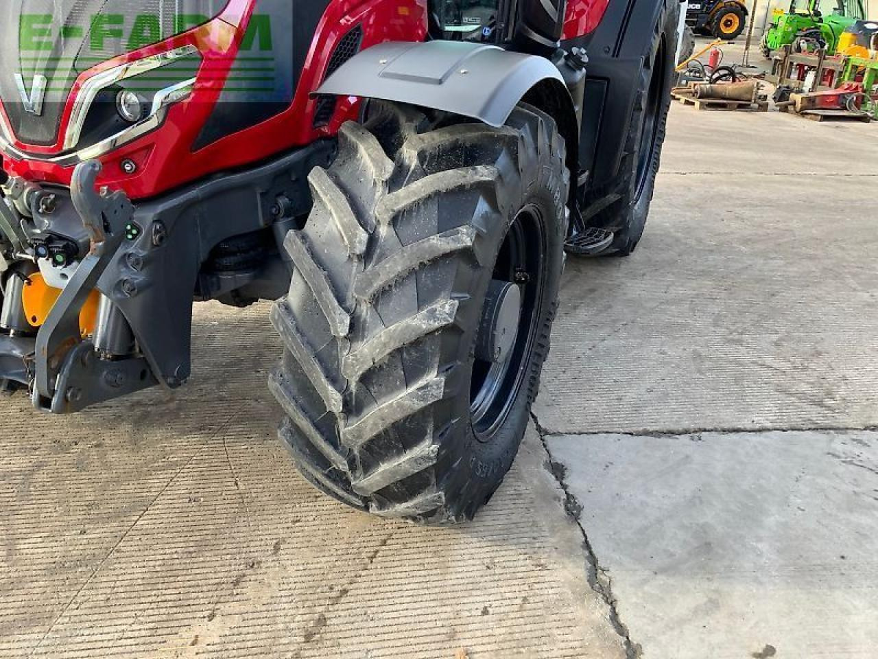 Tractor Valtra t195 active tractor (st21562) Active: foto 18