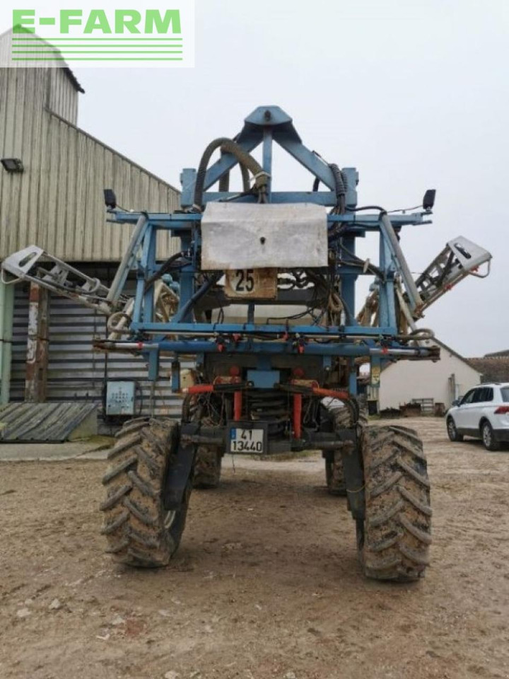 Alpha 2500 - Pulverizador arrastrado: foto 2 Alpha 2500 - Pulverizador arrastrado: foto 2