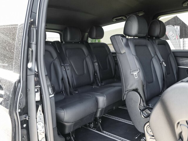 MERCEDES-BENZ EQV 300 Extralang,Avantgarde,7Sitze,2elektr.Tür - Minibús, Autobús eléctrico: foto 5 MERCEDES-BENZ EQV 300 Extralang,Avantgarde,7Sitze,2elektr.Tür - Minibús, Autobús eléctrico: foto 5