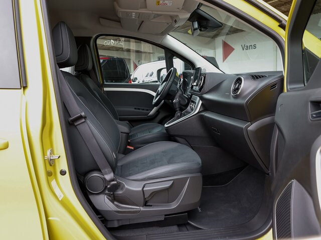 Furgoneta de pasajeros MERCEDES-BENZ T 180 Power Plus,MBUX,LED,Navi,Kamera,Tempomat: foto 26