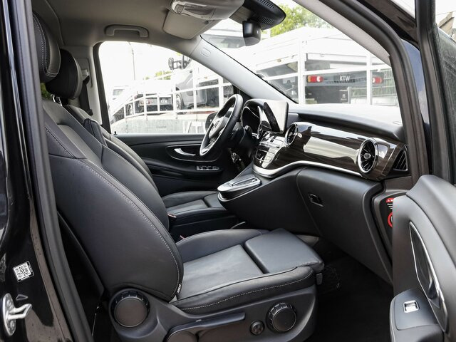 MERCEDES-BENZ V 300 Avantgarde Extralang,2xSchiebetür elektr. - Furgoneta de pasajeros: foto 3 MERCEDES-BENZ V 300 Avantgarde Extralang,2xSchiebetür elektr. - Furgoneta de pasajeros: foto 3