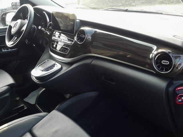 MERCEDES-BENZ V 300 Avantgarde Extralang,2xSchiebetür elektr. - Furgoneta de pasajeros: foto 2 MERCEDES-BENZ V 300 Avantgarde Extralang,2xSchiebetür elektr. - Furgoneta de pasajeros: foto 2