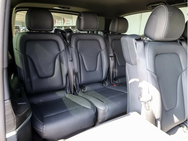 MERCEDES-BENZ V 300 Avantgarde Extralang,2xSchiebetür elektr. - Minibús, Furgoneta de pasajeros: foto 4 MERCEDES-BENZ V 300 Avantgarde Extralang,2xSchiebetür elektr. - Minibús, Furgoneta de pasajeros: foto 4