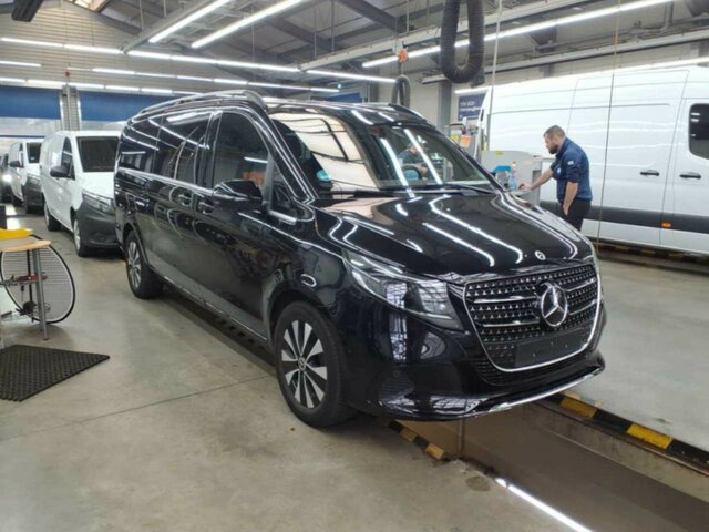 Furgoneta de pasajeros MERCEDES-BENZ V 300 Avantgarde Extralang,2xSchiebetür elektr....: foto 13 Furgoneta de pasajeros MERCEDES-BENZ V 300 Avantgarde Extralang,2xSchiebetür elektr....: foto 13