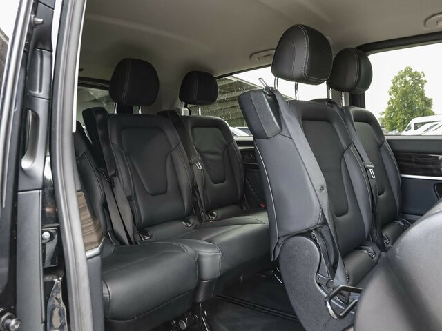 MERCEDES-BENZ V 300 Avantgarde Extralang,2xSchiebetür elektr. - Furgoneta de pasajeros: foto 5 MERCEDES-BENZ V 300 Avantgarde Extralang,2xSchiebetür elektr. - Furgoneta de pasajeros: foto 5