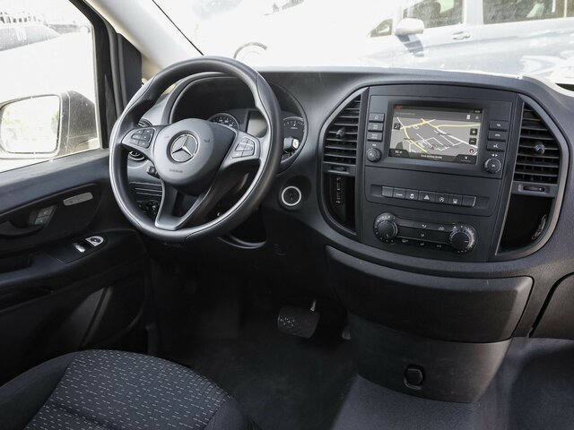 MERCEDES-BENZ Vito 114 TourerPro,lang,Automatik,8Sitze,Kamera - Minibús, Furgoneta de pasajeros: foto 5 MERCEDES-BENZ Vito 114 TourerPro,lang,Automatik,8Sitze,Kamera - Minibús, Furgoneta de pasajeros: foto 5
