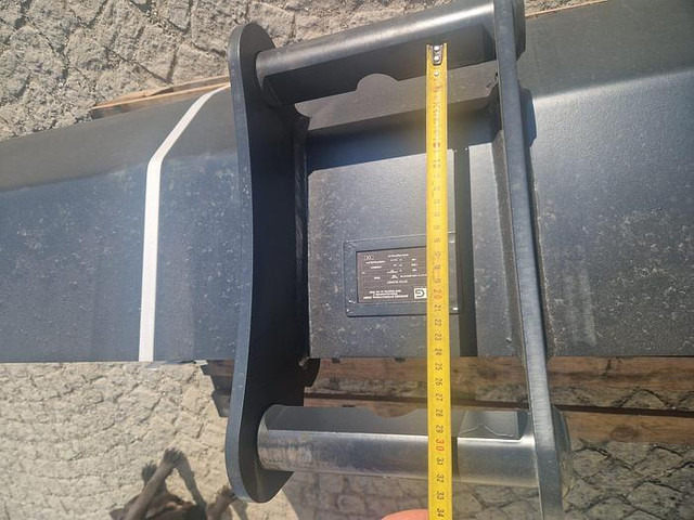 Big Böschungslöffel 140 cm mit Lehnhoff M03 Symblock Aufnahme - Cazo: foto 5 Big Böschungslöffel 140 cm mit Lehnhoff M03 Symblock Aufnahme - Cazo: foto 5