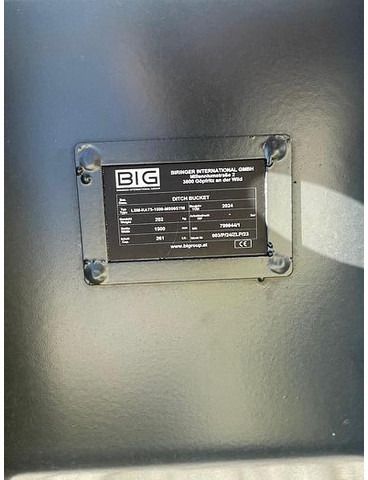 Big Grabenräumlöffel 150 cm mit Lehnhoff MS08 Symlock Aufnahme - Cazo: foto 5 Big Grabenräumlöffel 150 cm mit Lehnhoff MS08 Symlock Aufnahme - Cazo: foto 5