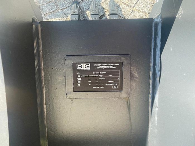 Big Tieflöffel 30 cm mit Lehnhoff MS03 Symlock Aufnahme - Cazo: foto 3 Big Tieflöffel 30 cm mit Lehnhoff MS03 Symlock Aufnahme - Cazo: foto 3