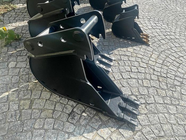 Big Tieflöffel 30 cm mit Lehnhoff MS08 Symlock Aufnahme - Cazo: foto 2 Big Tieflöffel 30 cm mit Lehnhoff MS08 Symlock Aufnahme - Cazo: foto 2