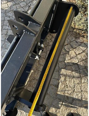 Big Adapter Manitou auf Dreipunkt Aufnahme - Implemento: foto 4 Big Adapter Manitou auf Dreipunkt Aufnahme - Implemento: foto 4
