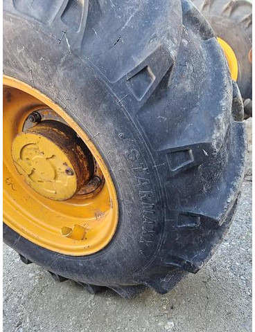 JCB Reifen Starmaxx 15.5/80-24 NEU - Recambio: foto 1 JCB Reifen Starmaxx 15.5/80-24 NEU - Recambio: foto 1