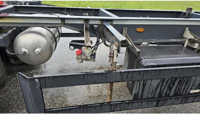 Schwarzmüller AZ S08 Container Lafette - Remolque portacontenedore/ Intercambiable: foto 5 Schwarzmüller AZ S08 Container Lafette - Remolque portacontenedore/ Intercambiable: foto 5