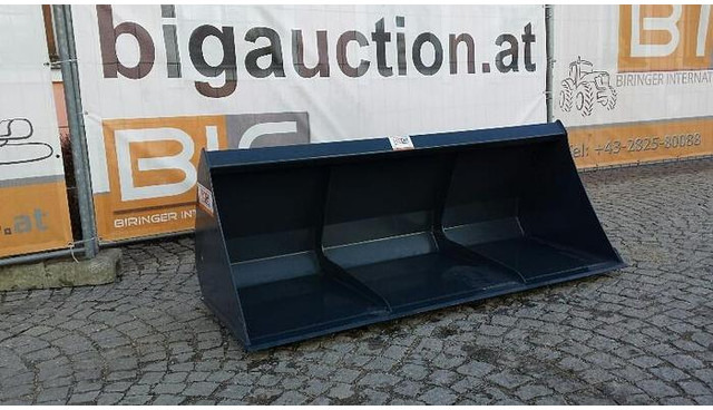 Volumenschaufel 300 cm passend zu JCB Q fit Aufnahme - Cazo: foto 2 Volumenschaufel 300 cm passend zu JCB Q fit Aufnahme - Cazo: foto 2