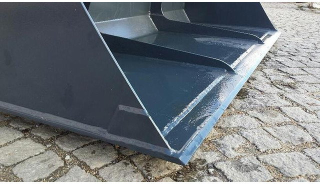 Volumenschaufel 300 cm passend zu JCB Q fit Aufnahme - Cazo: foto 3 Volumenschaufel 300 cm passend zu JCB Q fit Aufnahme - Cazo: foto 3