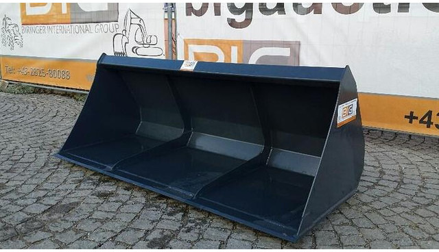 Volumenschaufel 300 cm passend zu JCB Q fit Aufnahme - Cazo: foto 1 Volumenschaufel 300 cm passend zu JCB Q fit Aufnahme - Cazo: foto 1