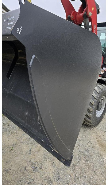 Volumenschaufel 300 cm passend zu JCB Q fit Aufnahme - Cazo: foto 5 Volumenschaufel 300 cm passend zu JCB Q fit Aufnahme - Cazo: foto 5