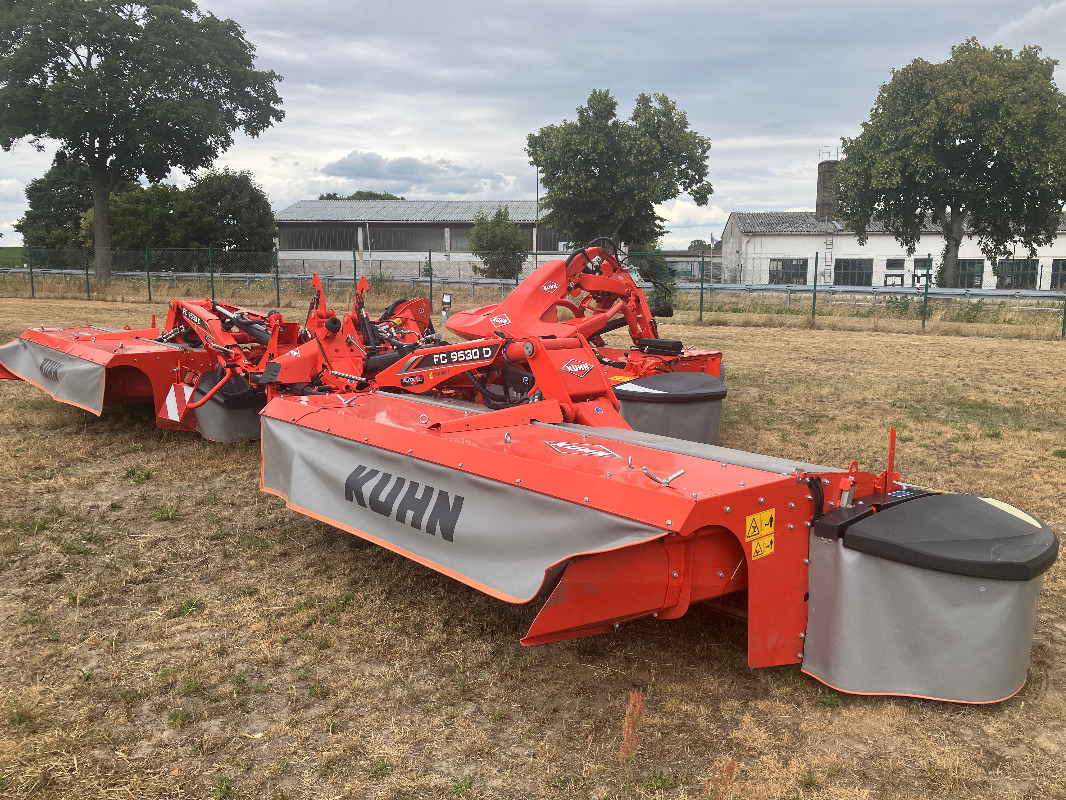 Kuhn FC9530D-FF - Segadora: foto 1 Kuhn FC9530D-FF - Segadora: foto 1