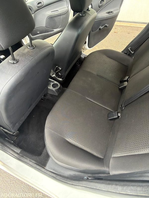 206 + - Coche: foto 5 206 + - Coche: foto 5