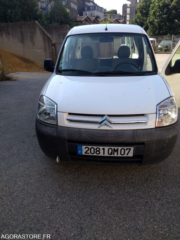 2081 QM 07 BERLINGO GO 2003 137900kms - Furgoneta pequeña: foto 1 2081 QM 07 BERLINGO GO 2003 137900kms - Furgoneta pequeña: foto 1