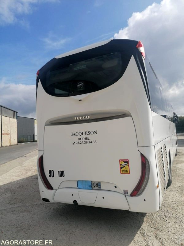 AUTOCAR GT IVECO MAGELYS PRO 13M / 57+1+1+WC / 1ERE MAIN 354470KM ORIGINE - Autocar: foto 5 AUTOCAR GT IVECO MAGELYS PRO 13M / 57+1+1+WC / 1ERE MAIN 354470KM ORIGINE - Autocar: foto 5