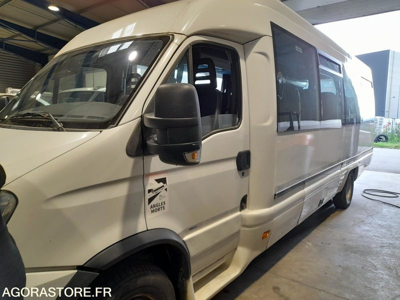 CAR IVECO de 2009 POUR PIECES - Autobús: foto 4 CAR IVECO de 2009 POUR PIECES - Autobús: foto 4
