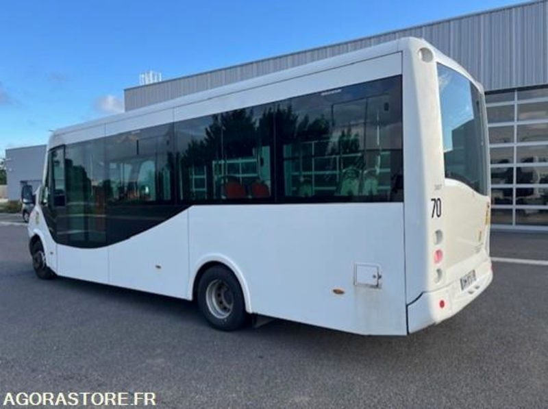 IVECO CYTIOS - 2014 - 219967KMS - Autobús: foto 2 IVECO CYTIOS - 2014 - 219967KMS - Autobús: foto 2