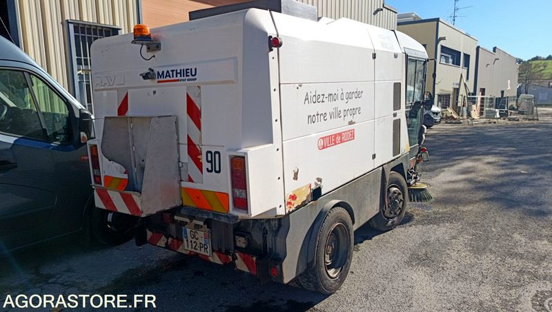 Balayeuse - Mathieu Ravo 560 - 2008 - 894640km - Barredora vial: foto 2 Balayeuse - Mathieu Ravo 560 - 2008 - 894640km - Barredora vial: foto 2