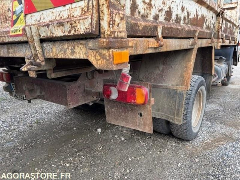 Camión volquete CAMION BENNE RENAULT S135 MIDLINER 1995 204000 KM: foto 10