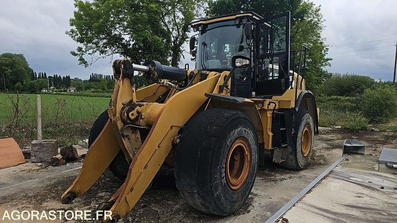 CHARGEUR SUR PNEUS CATERPILLAR 972K - 2013 / 12 577 HEURES - Cargadora: foto 1 CHARGEUR SUR PNEUS CATERPILLAR 972K - 2013 / 12 577 HEURES - Cargadora: foto 1