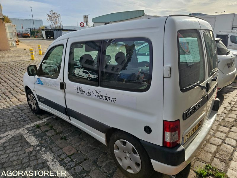 CITROEN BERLINGO - 2007 - 84986KM - 721FFT92 - Coche: foto 4 CITROEN BERLINGO - 2007 - 84986KM - 721FFT92 - Coche: foto 4