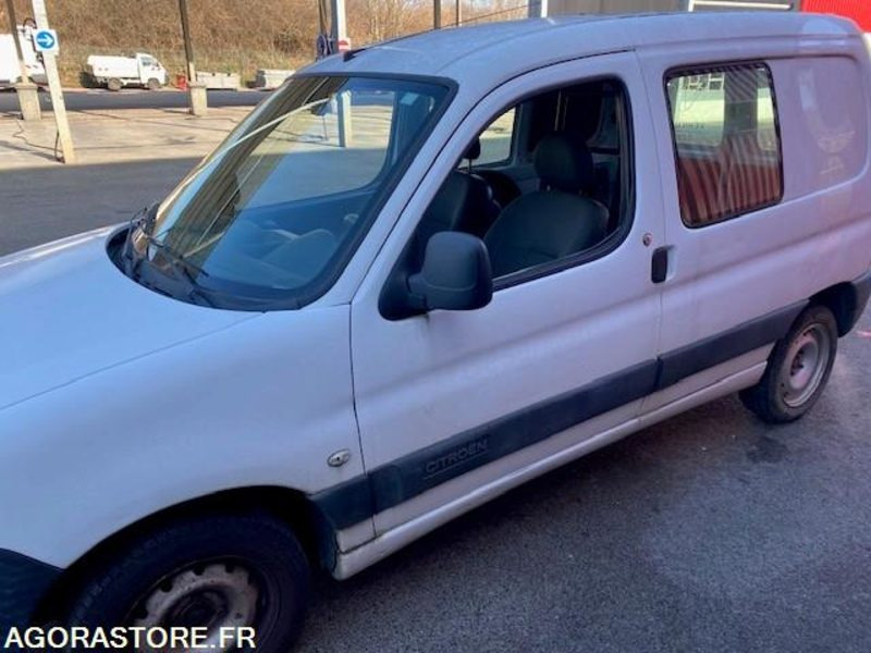 CITROEN BERLINGO ESS GPL 2499 - Furgoneta pequeña: foto 2 CITROEN BERLINGO ESS GPL 2499 - Furgoneta pequeña: foto 2