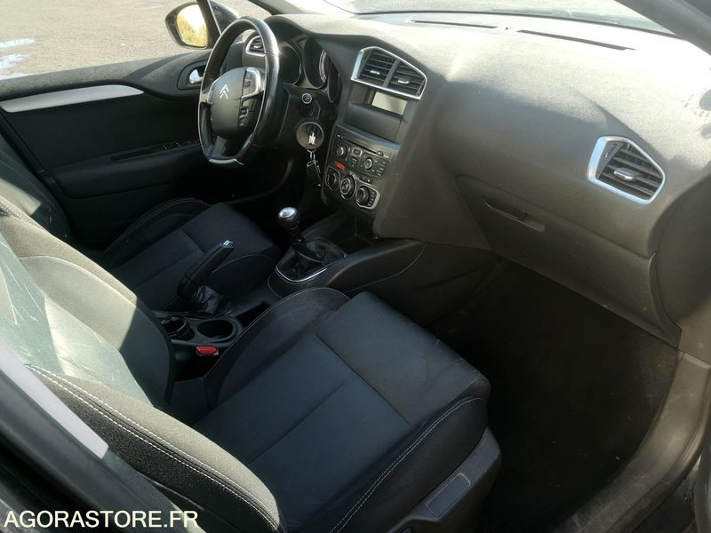 CITROEN - C4 - 2011 / 300000 KM - Coche: foto 3 CITROEN - C4 - 2011 / 300000 KM - Coche: foto 3