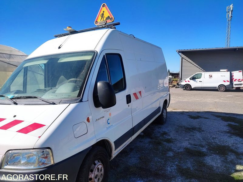 CITROEN JUMPER L2H2 ANNEE 2005 154881 kms - Furgón: foto 2 CITROEN JUMPER L2H2 ANNEE 2005 154881 kms - Furgón: foto 2