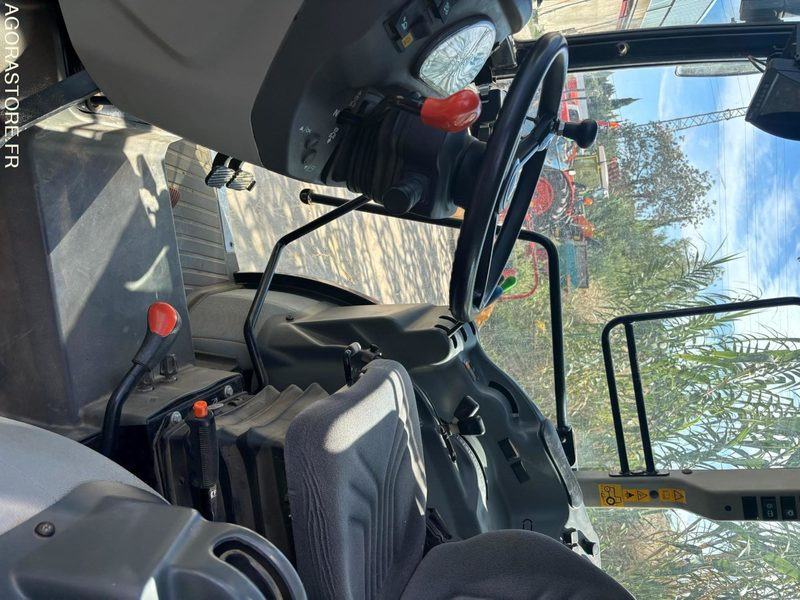 CLAAS NEXOS 220VL - 1900H - 2019 - Tractor: foto 3 CLAAS NEXOS 220VL - 1900H - 2019 - Tractor: foto 3