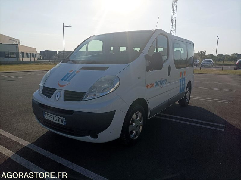 CP-910-CW - Roulant - RENAULT TRAFIC - VP - 9 Places - 308 000 Kms - Minibús, Furgoneta de pasajeros: foto 1 CP-910-CW - Roulant - RENAULT TRAFIC - VP - 9 Places - 308 000 Kms - Minibús, Furgoneta de pasajeros: foto 1