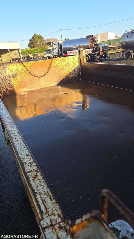 IVECO CAM - 2003 - 213734 KM - BY-253-GK - Cabeza tractora: foto 4 IVECO CAM - 2003 - 213734 KM - BY-253-GK - Cabeza tractora: foto 4