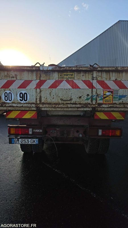 IVECO CAM - 2003 - 213734 KM - BY-253-GK - Cabeza tractora: foto 3 IVECO CAM - 2003 - 213734 KM - BY-253-GK - Cabeza tractora: foto 3