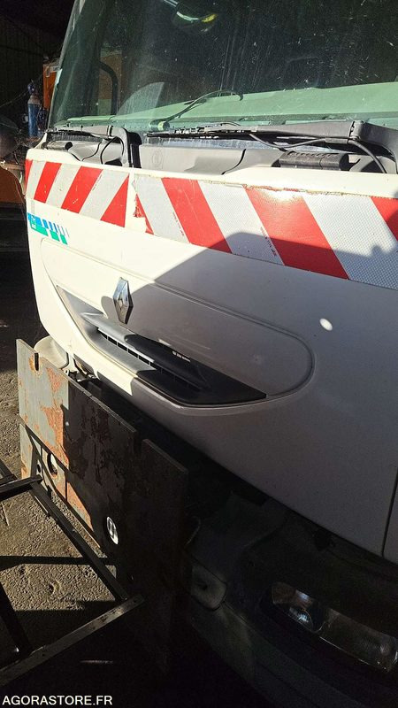 RENAULT CAM - 2004 - BP-101-EG - Cabeza tractora: foto 3 RENAULT CAM - 2004 - BP-101-EG - Cabeza tractora: foto 3