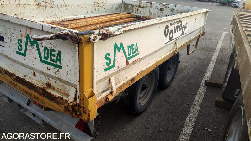 Remorque Gourdon - Cabeza tractora: foto 1 Remorque Gourdon - Cabeza tractora: foto 1