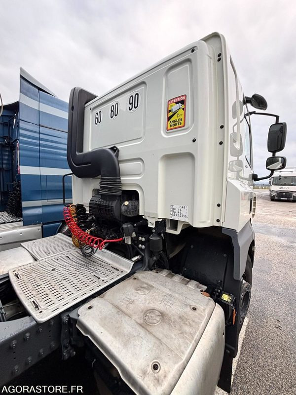 TRACTEUR DAF CF480 - 2018 - 438695 kms (41406) - Cabeza tractora: foto 3 TRACTEUR DAF CF480 - 2018 - 438695 kms (41406) - Cabeza tractora: foto 3