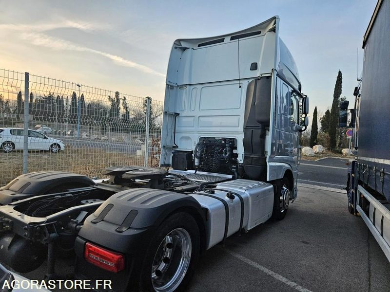 TRACTEUR DAF XF 510 XL - 2016 - 447120km - TRES BON ETAT - Cabeza tractora: foto 2 TRACTEUR DAF XF 510 XL - 2016 - 447120km - TRES BON ETAT - Cabeza tractora: foto 2