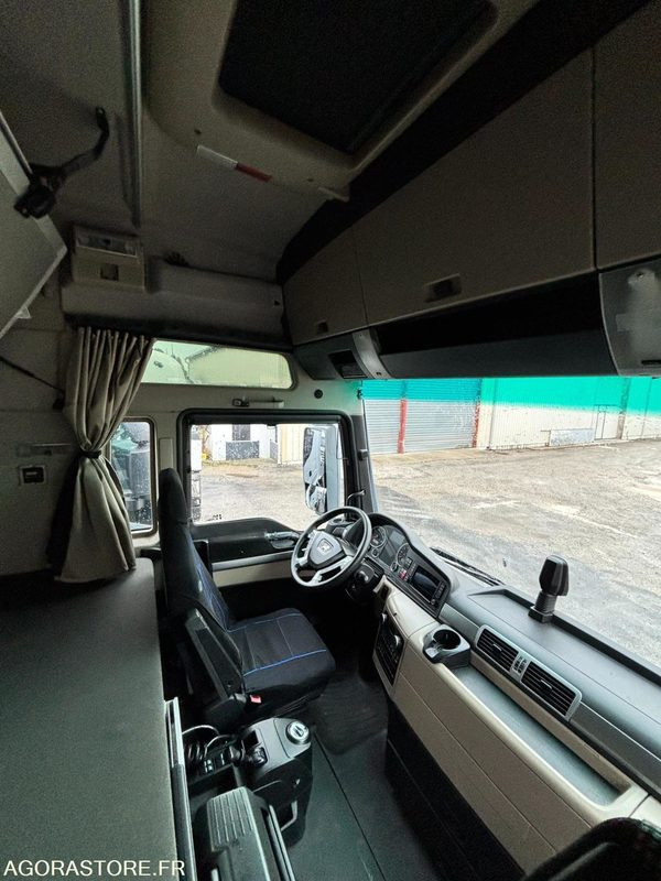 TRACTEUR MAN TGX19.480 - 2017 - 923446 kms (42020) - Cabeza tractora: foto 5 TRACTEUR MAN TGX19.480 - 2017 - 923446 kms (42020) - Cabeza tractora: foto 5
