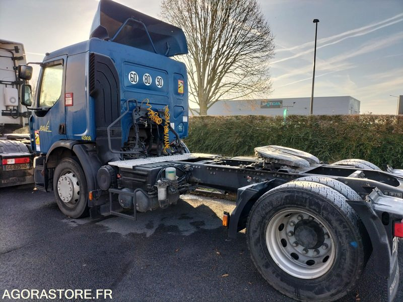 Tracteur Renault D Wide 320 - 2015 - 178413 kms (40908) - Cabeza tractora: foto 4 Tracteur Renault D Wide 320 - 2015 - 178413 kms (40908) - Cabeza tractora: foto 4
