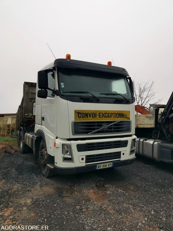 Tracteur routier volvo fm - 691551.6 kms - 2008 - Cabeza tractora: foto 4 Tracteur routier volvo fm - 691551.6 kms - 2008 - Cabeza tractora: foto 4