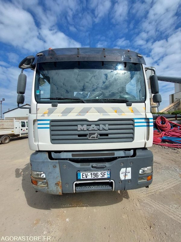 Camion 6x4 Tribenne/Grue - EV-196-SF / 2008 / 354 442 KM - Camión: foto 5 Camion 6x4 Tribenne/Grue - EV-196-SF / 2008 / 354 442 KM - Camión: foto 5