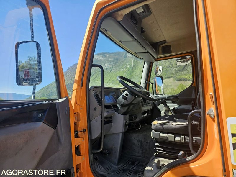 Camion Renault Midlum 4x4 - 2005 - 210000km - Camión: foto 5 Camion Renault Midlum 4x4 - 2005 - 210000km - Camión: foto 5