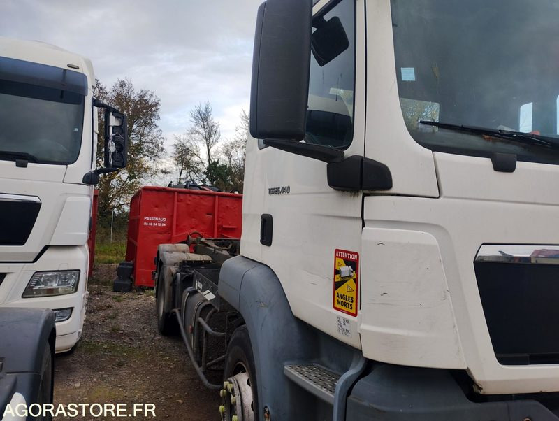 MAN 26T/BRAS - FF574DG - Camión: foto 2 MAN 26T/BRAS - FF574DG - Camión: foto 2