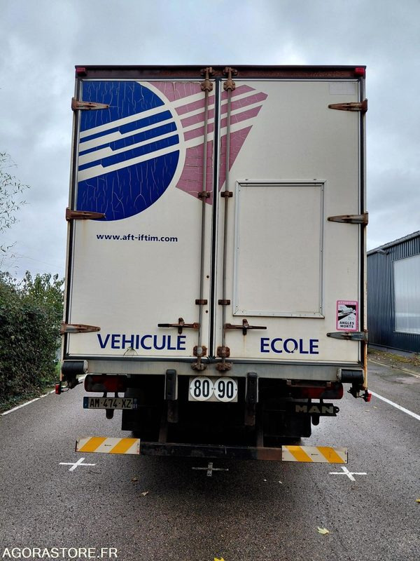 MAN tgx18.360 - 2010 - 420607 Kms - Camión: foto 2 MAN tgx18.360 - 2010 - 420607 Kms - Camión: foto 2